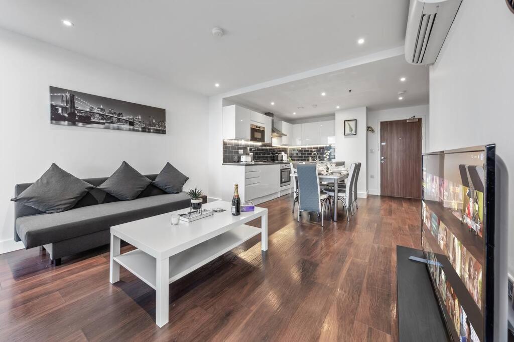 Amazing Britania 1 Bedroom Flat In London Bp40 Zewnętrze zdjęcie